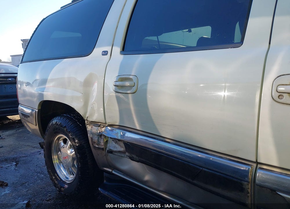 2000 GMC YUKON XL 1500 SLT VIN: 3GKEC16T6YG195974
