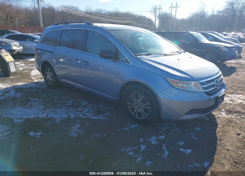 2013 HONDA ODYSSEY EX VIN: 5FNRL5H41DB015570