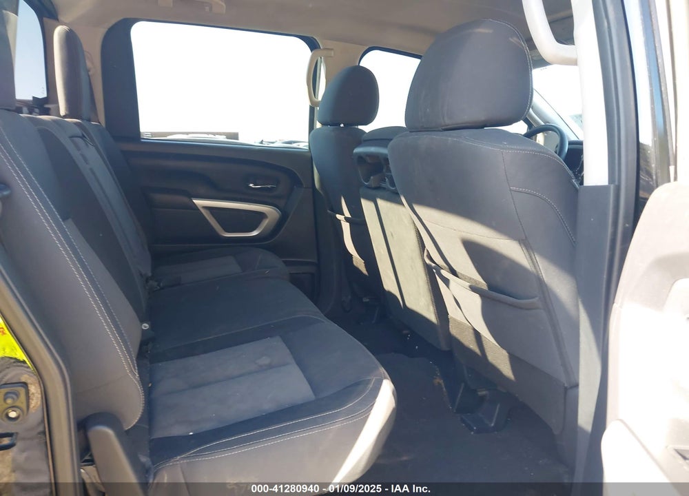 2021 NISSAN TITAN VIN: 1N6AA1EE4MN528044