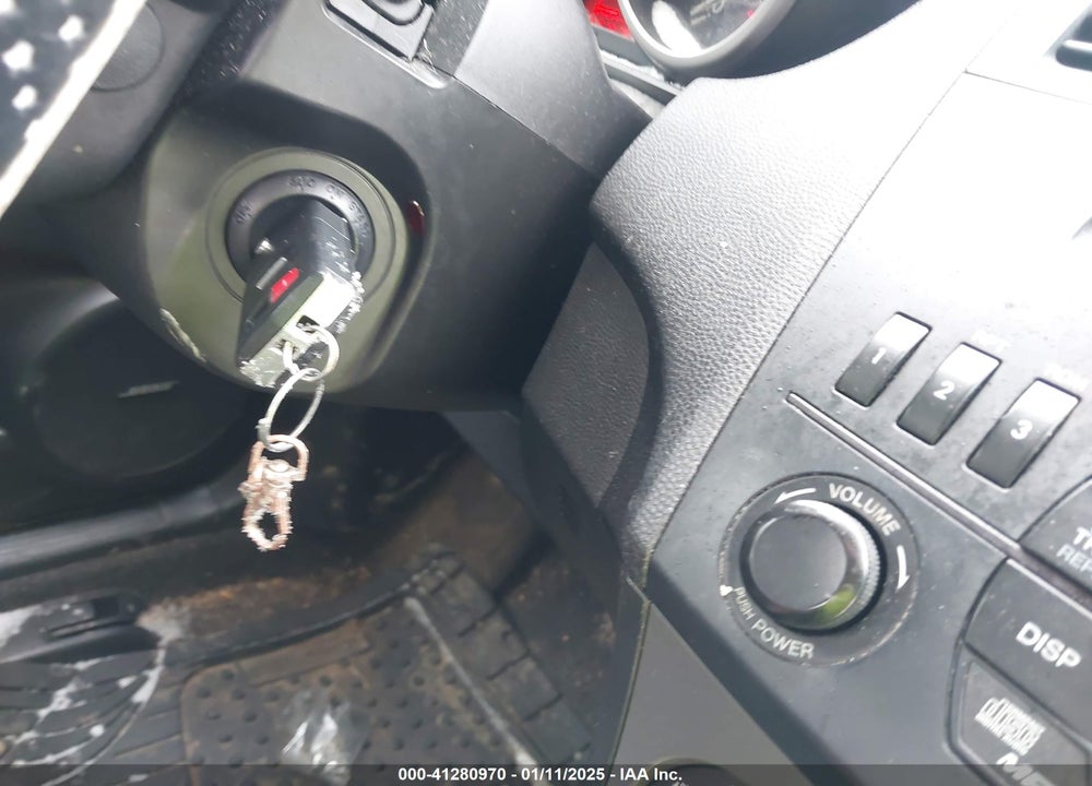 2011 MAZDA 3 I TOURING VIN: JM1BL1VF2B1901788