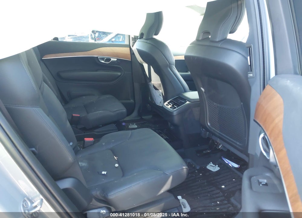 2024 VOLVO XC90 B6 PLUS BRIGHT THEME 6-SEATER VIN: YV4062JE7R1150888