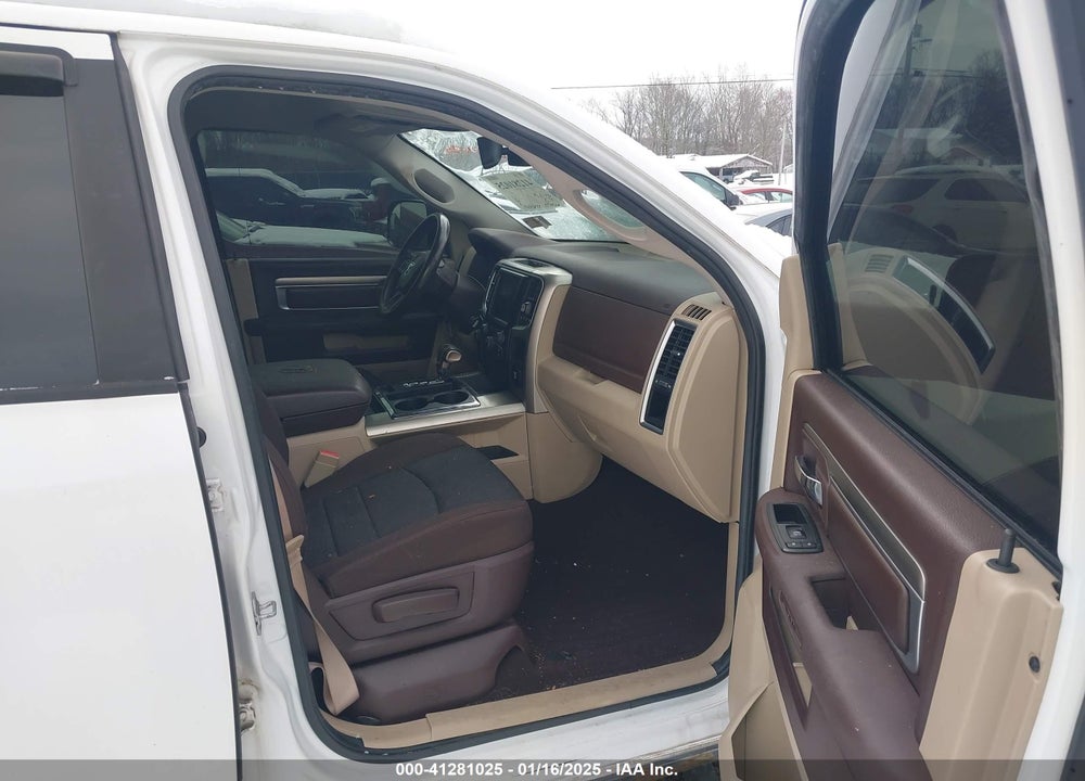2013 RAM 1500 VIN: 1C6RR7GT7DS516556