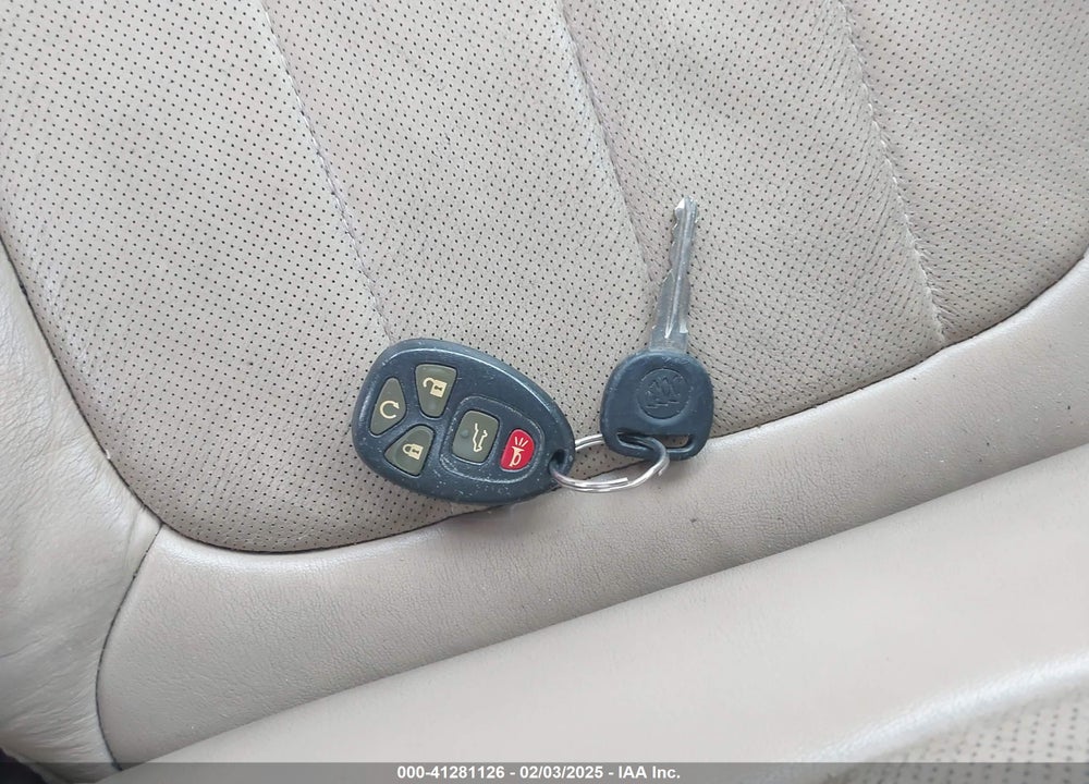 2011 BUICK ENCLAVE 2XL VIN: 5GAKRCED4BJ319718