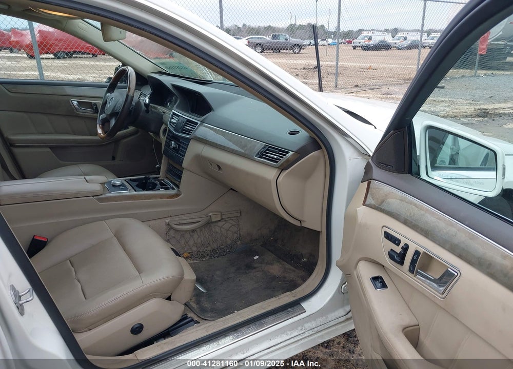 2011 MERCEDES-BENZ E VIN: WDDHF5GBXBA300072