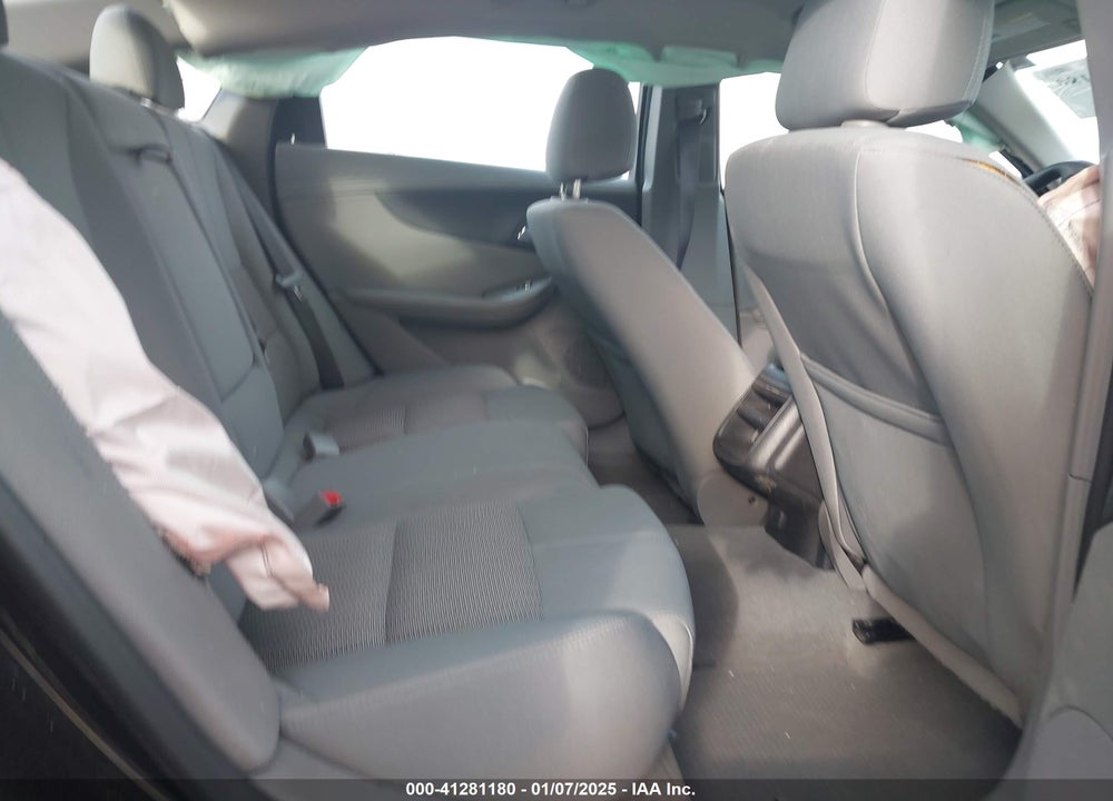 2017 CHEVROLET IMPALA VIN: 2G11Z5S33H9149690