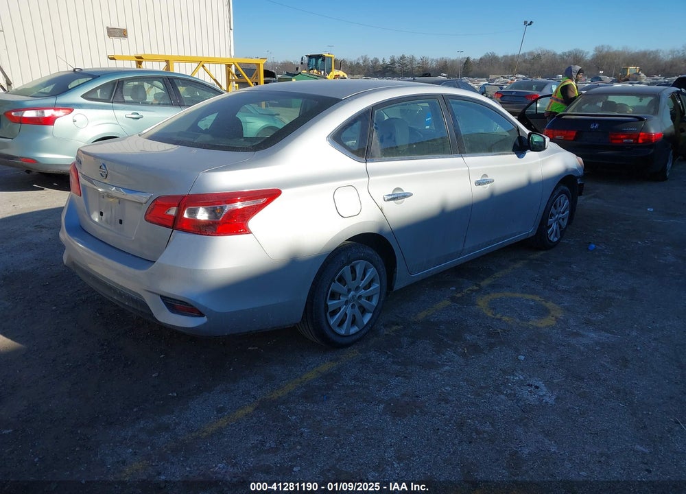 2018 NISSAN SENTRA VIN: 3N1AB7AP8JY325301