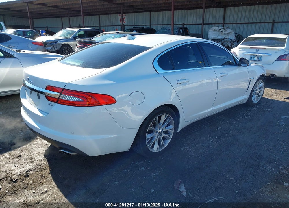 2013 JAGUAR XF VIN: SAJWA0E74D8S96856