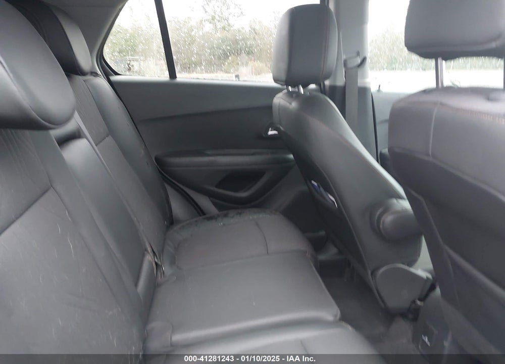 2022 CHEVROLET TRAX FWD LT VIN: KL7CJLSM1NB513245