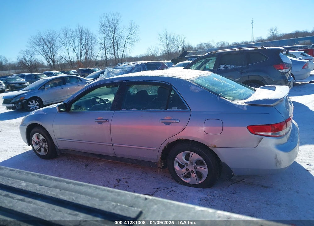 2004 HONDA ACCORD 2.4 LX VIN: JHMCM56384C003098