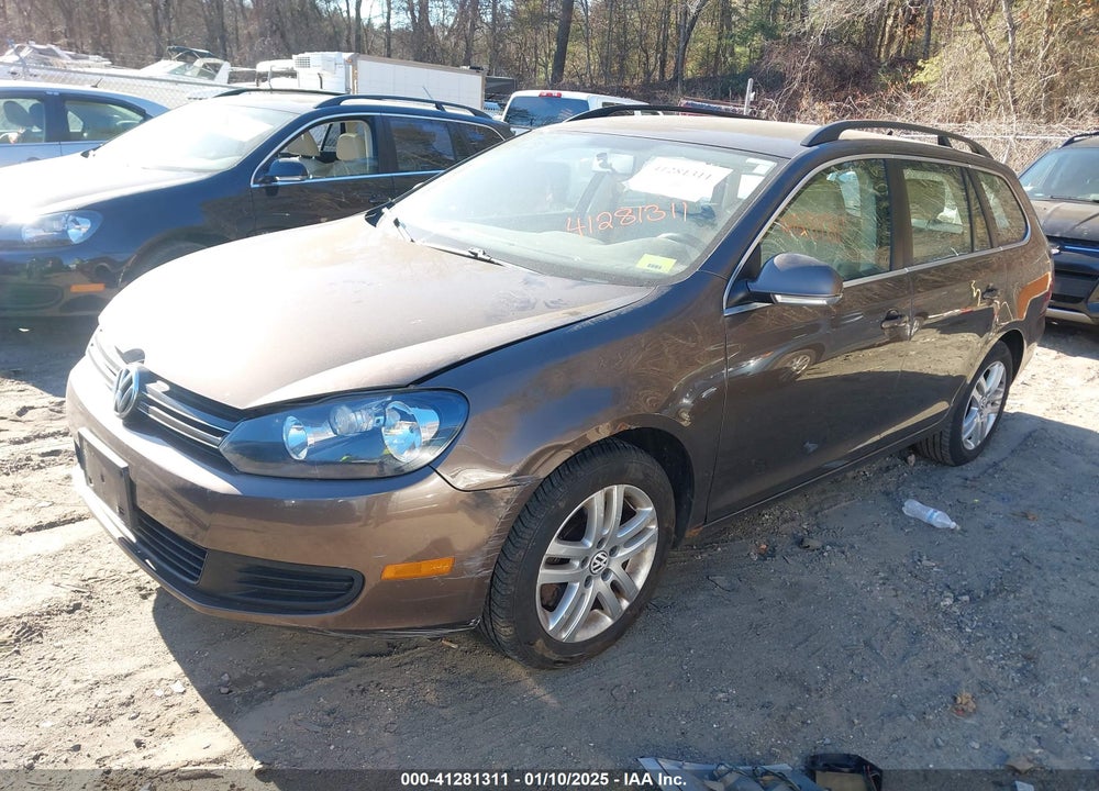 2011 VOLKSWAGEN JETTA SPORTWAGEN 2.0L TDI VIN: 3VWML7AJ6BM671176
