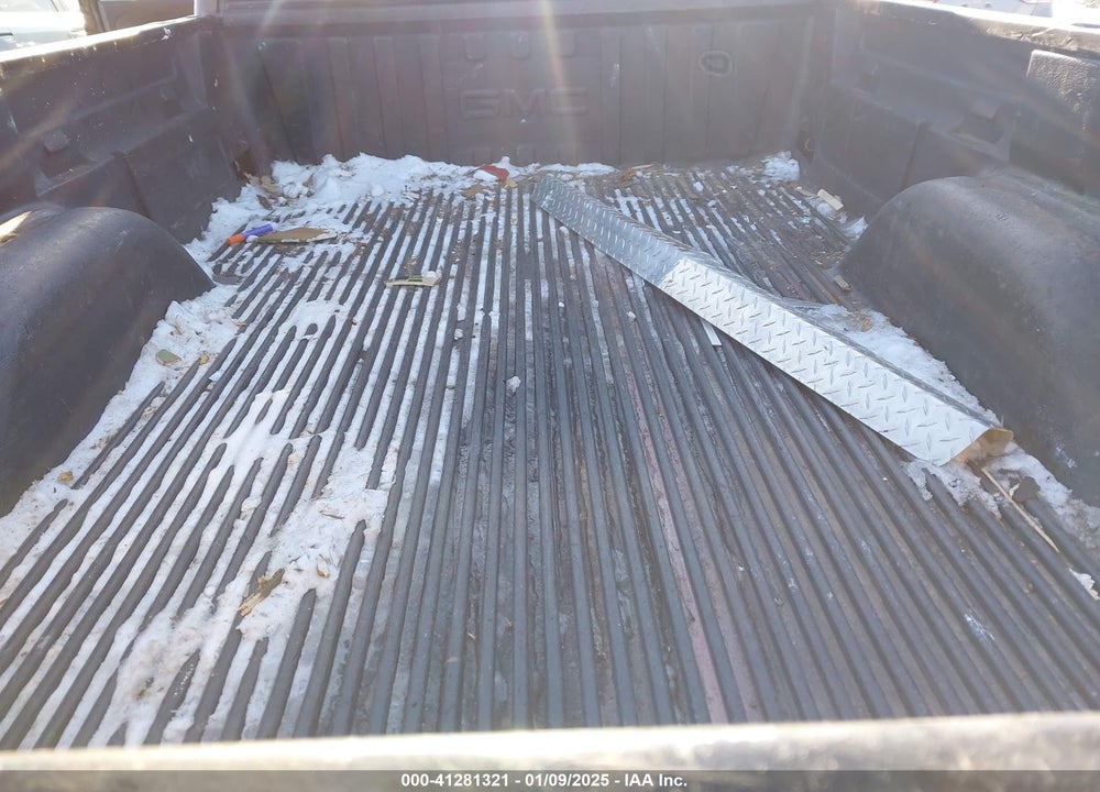 2003 GMC SIERRA 3500 SLT VIN: 1GTJK331X3F206237