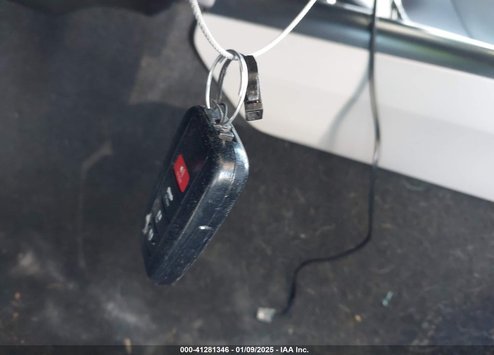 2020 TOYOTA CAMRY VIN: 4T1F11AKXLU337586