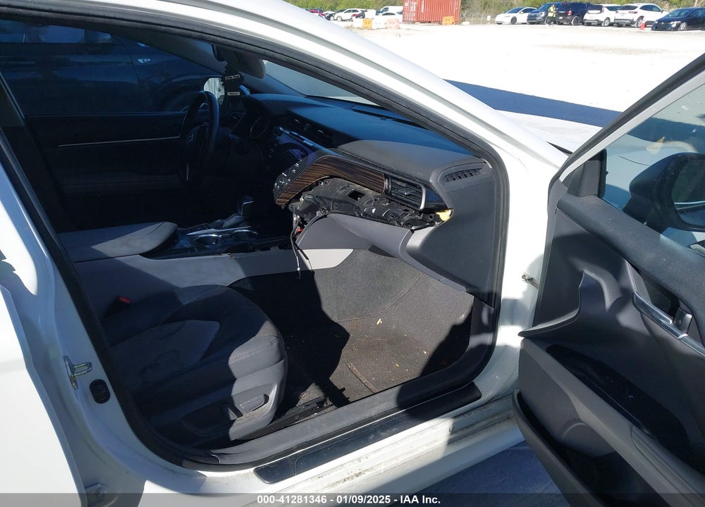 2020 TOYOTA CAMRY VIN: 4T1F11AKXLU337586