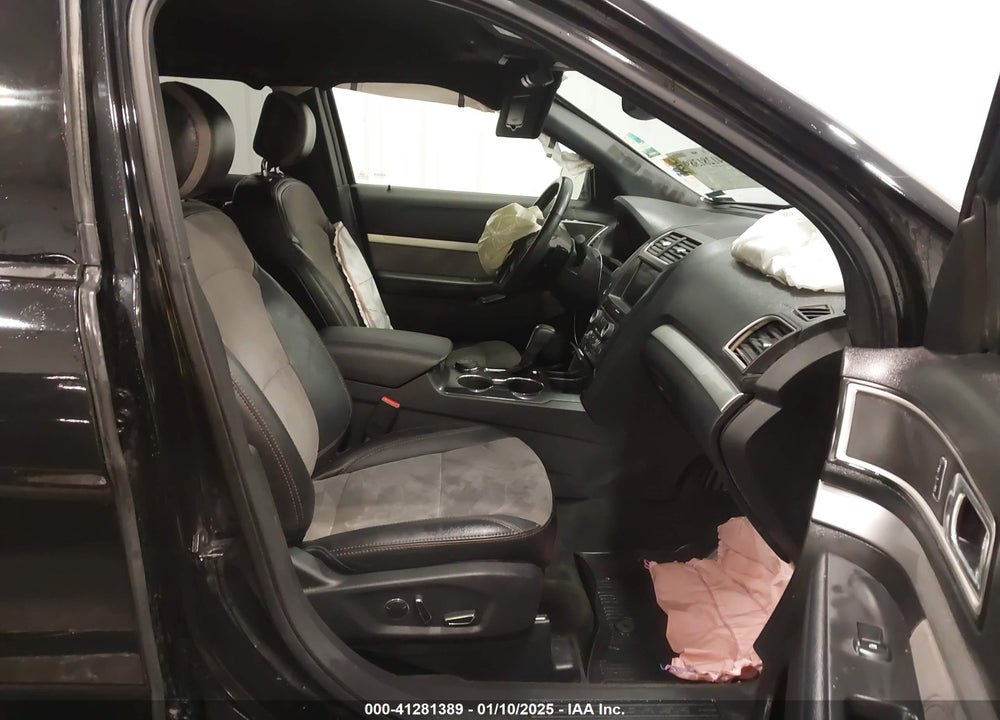 2017 FORD EXPLORER XLT VIN: 1FM5K8D86HGC61629