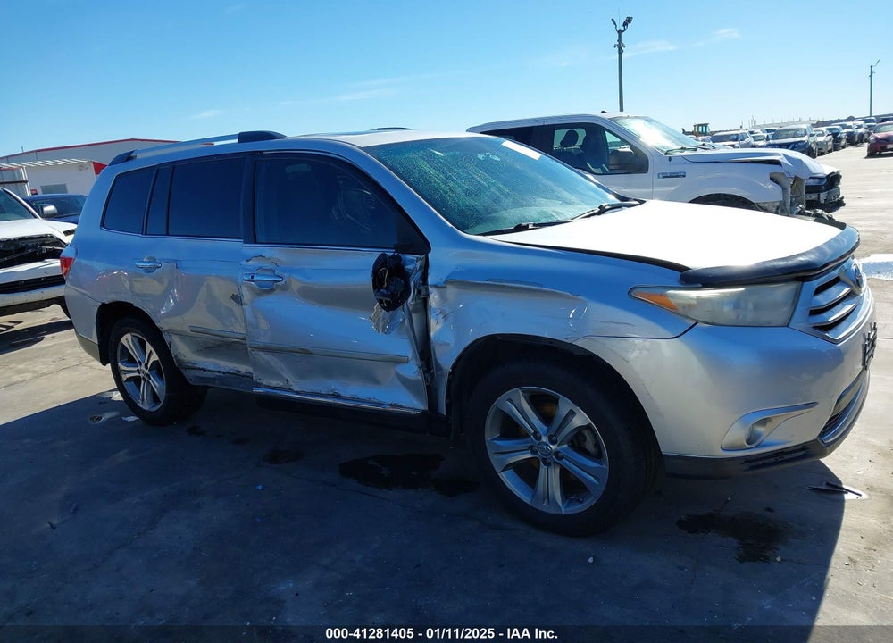2011 TOYOTA HIGHLANDER LIMITED V6 VIN: 5TDYK3EH0BS035151