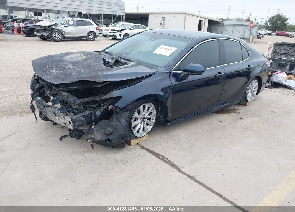 2018 TOYOTA CAMRY VIN: 4T1B11HK2JU522734