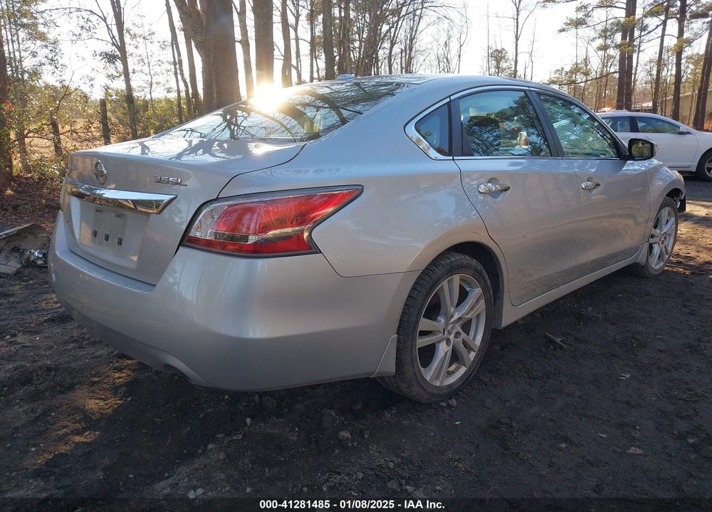 2015 NISSAN ALTIMA VIN: 1N4BL3AP7FC115611