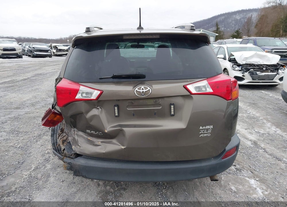 2015 TOYOTA RAV4 XLE VIN: 2T3RFREV3FW241344