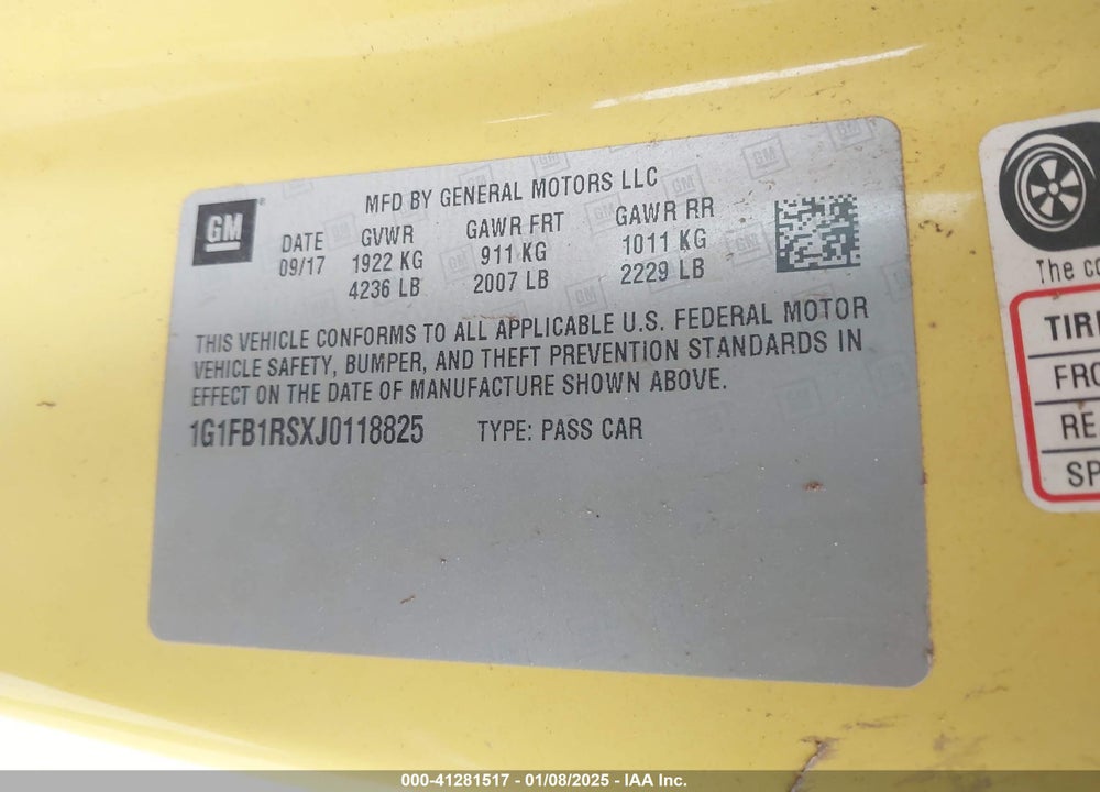 2018 CHEVROLET CAMARO VIN: 1G1FB1RSXJ0118825