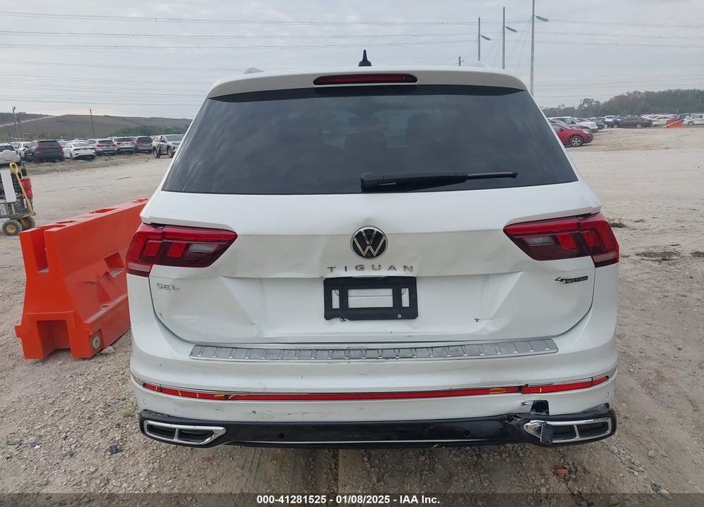 2022 VOLKSWAGEN TIGUAN 2.0T SEL R-LINE VIN: 3VV4B7AX5NM111133