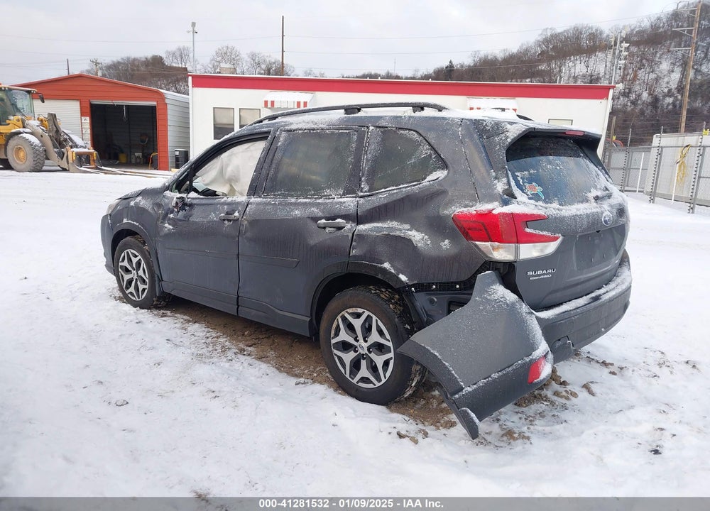2024 SUBARU FORESTER PREMIUM VIN: JF2SKADC3RH490267
