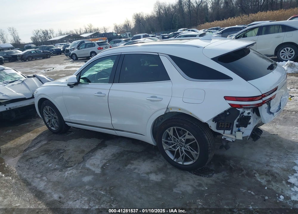 2023 GENESIS GV70 2.5T AWD VIN: KMUMADTB1PU116200