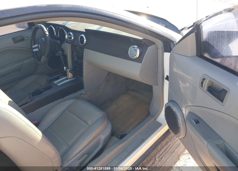 2006 FORD MUSTANG V6 VIN: 1ZVFT80N565202725