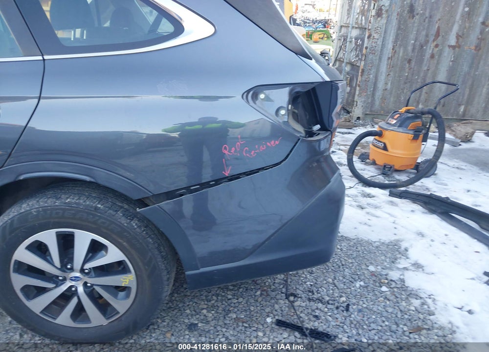 2020 SUBARU OUTBACK VIN: 4S4BTAAC0L3209381
