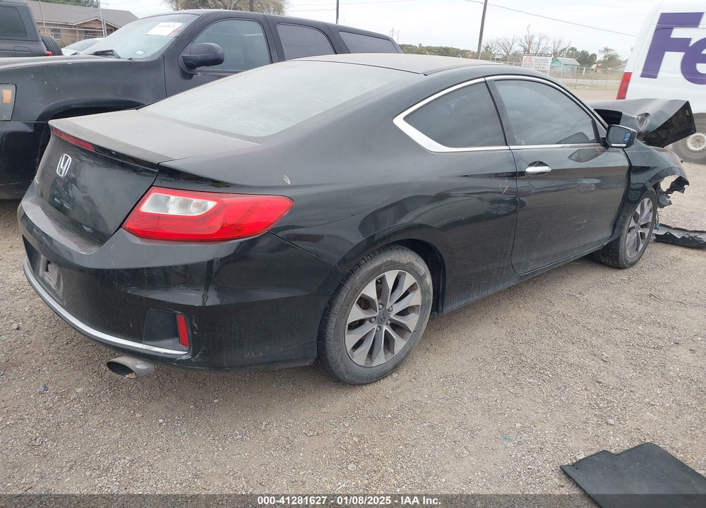 2013 HONDA ACCORD VIN: 1HGCT1B33DA017801