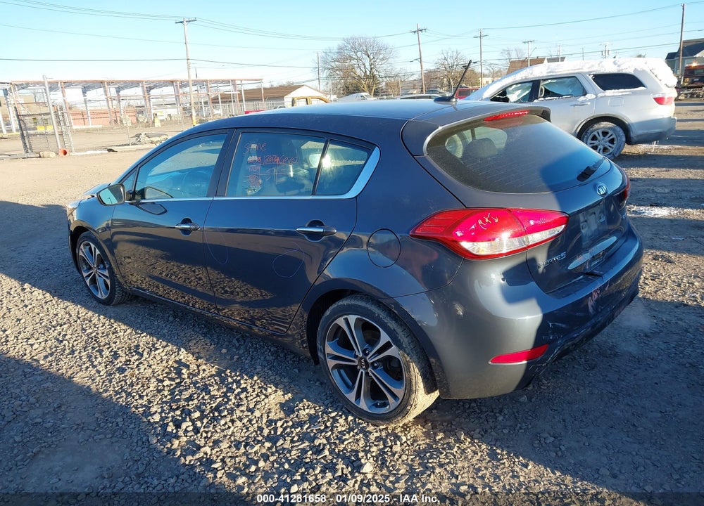 2016 KIA FORTE VIN: KNAFX5A86G5599844