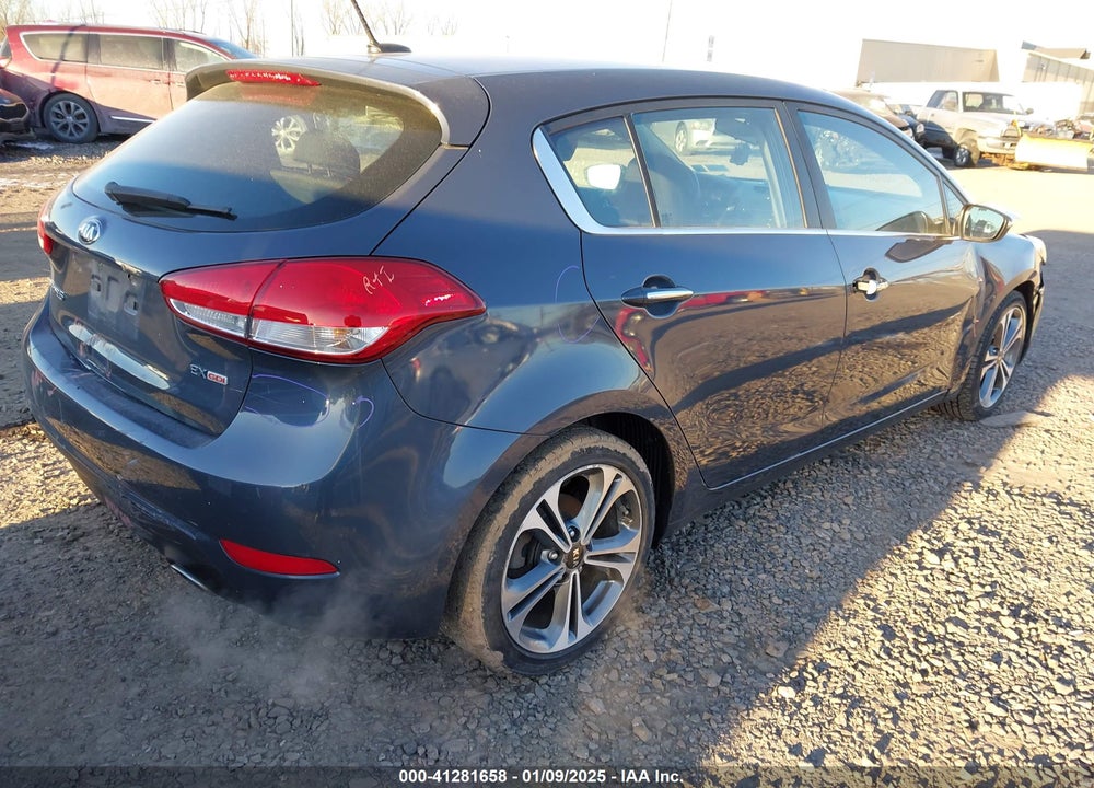 2016 KIA FORTE VIN: KNAFX5A86G5599844