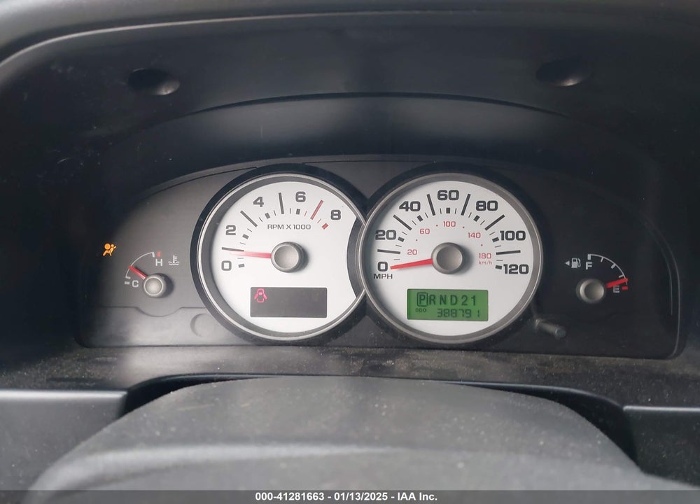 2005 FORD ESCAPE XLT VIN: 1FMYU93115KB07405
