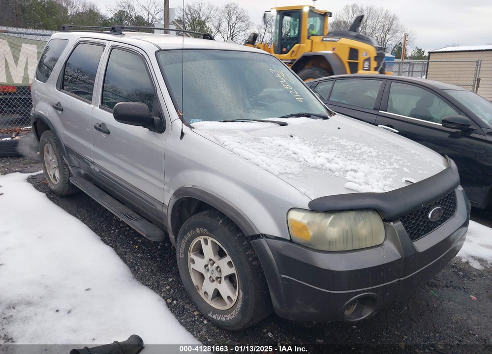 2005 FORD ESCAPE XLT VIN: 1FMYU93115KB07405