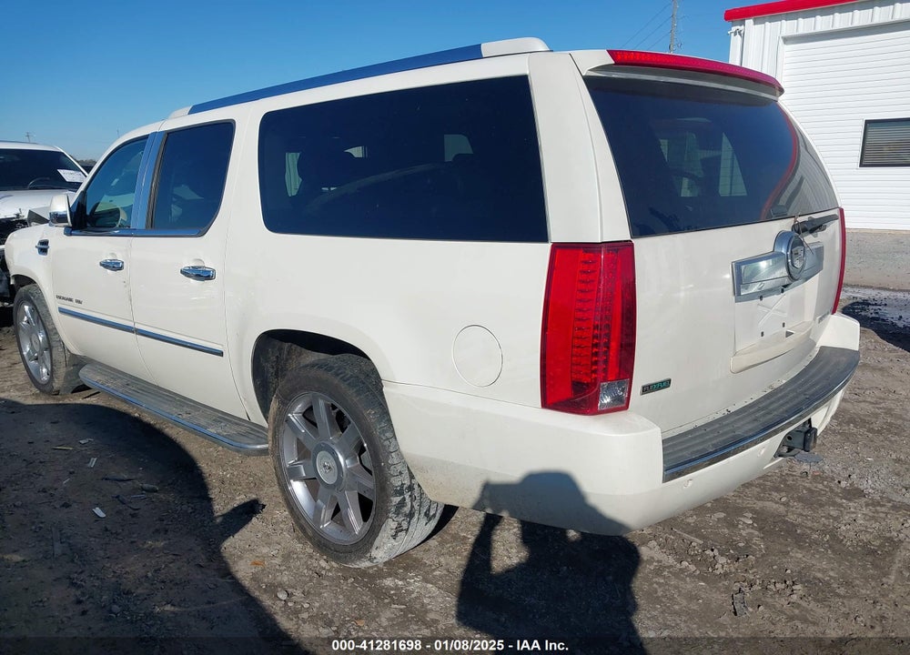 2010 CADILLAC ESCALADE ESV LUXURY VIN: 1GYUKHEF6AR180437