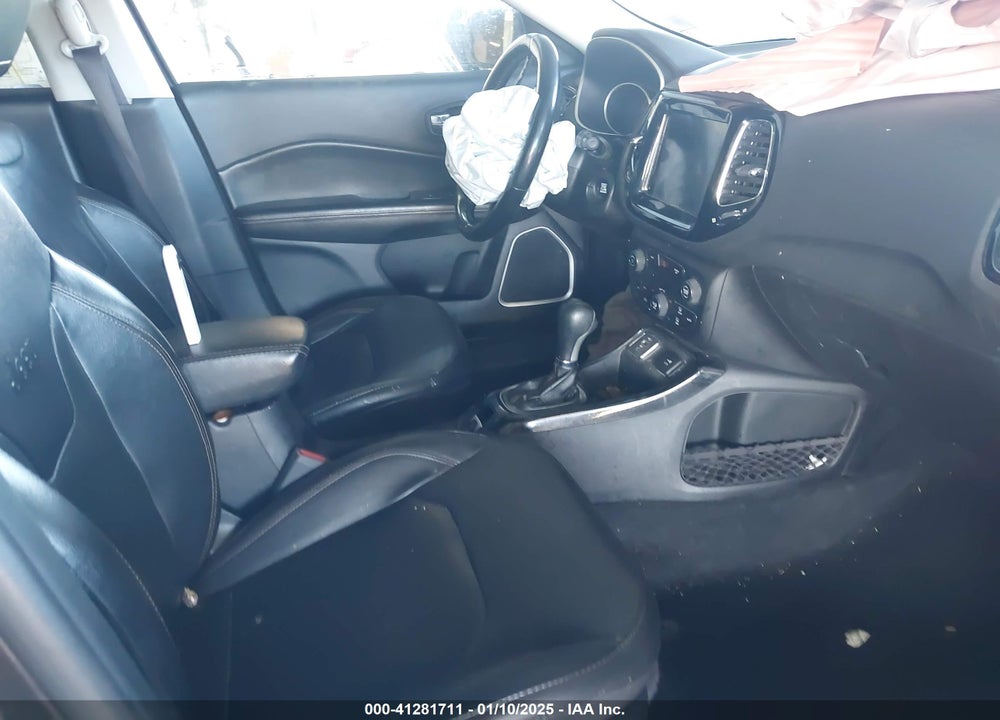 2020 JEEP COMPASS LIMITED FWD VIN: 3C4NJCCB0LT140588