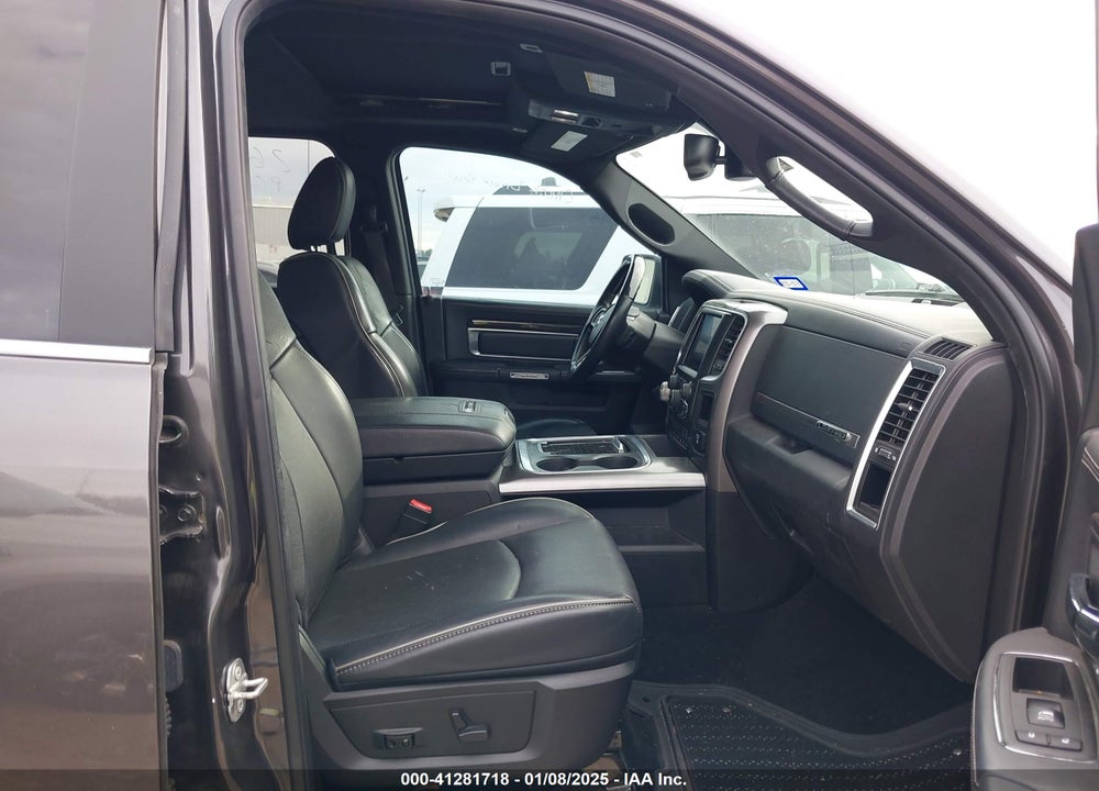 2018 RAM 1500 VIN: 1C6RR6PT6JS126991