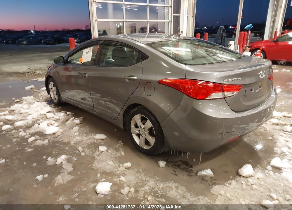 2013 HYUNDAI ELANTRA VIN: 5NPDH4AE6DH421404