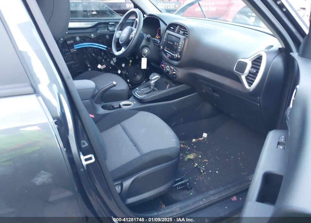 2023 KIA SOUL LX VIN: KNDJ23AU1P7887983