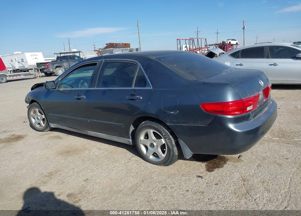 2005 HONDA ACCORD 2.4 LX VIN: 1HGCM564X5A118102