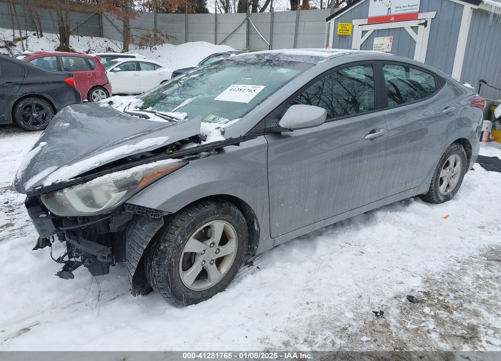 2014 HYUNDAI ELANTRA VIN: KMHDH4AE0EU194875