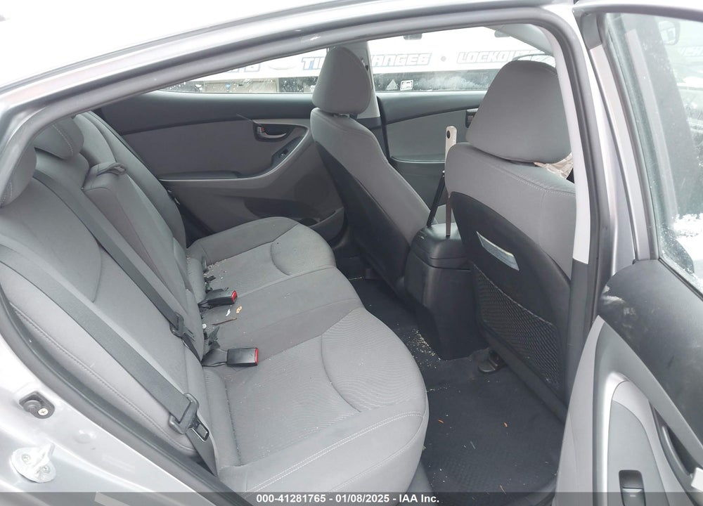 2014 HYUNDAI ELANTRA VIN: KMHDH4AE0EU194875