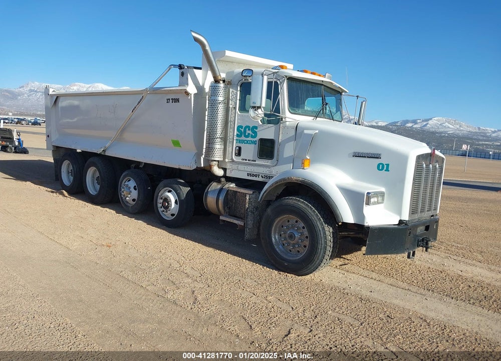 2004 KENWORTH T800 VIN: 1NKDX4EX14R397874