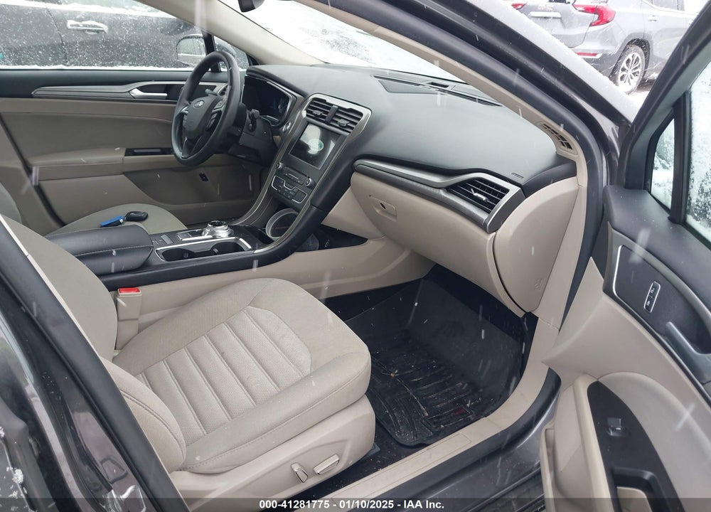 2017 FORD FUSION HYBRID VIN: 3FA6P0LU7HR319093