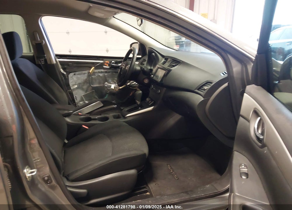 2019 NISSAN SENTRA VIN: 3N1AB7AP5KY266189