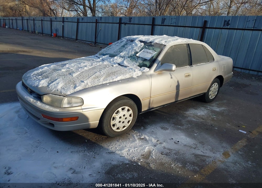 1995 TOYOTA CAMRY LE VIN: JT2SK12E9S0298030