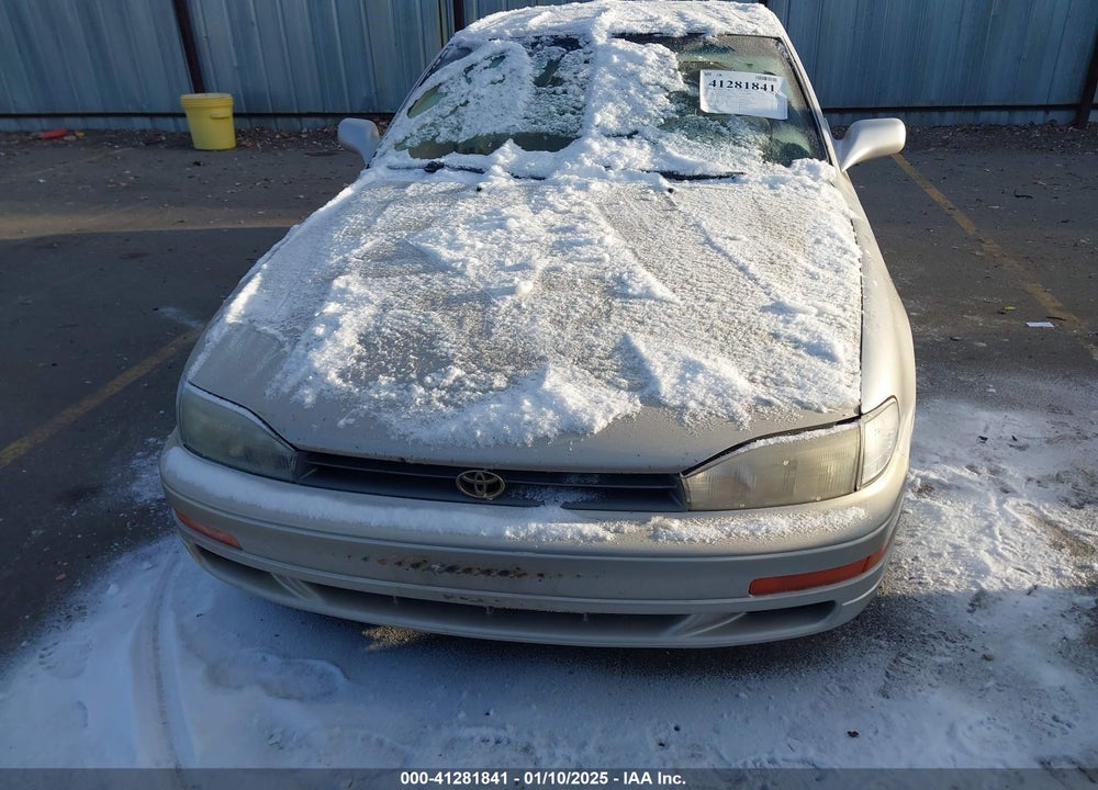 1995 TOYOTA CAMRY LE VIN: JT2SK12E9S0298030