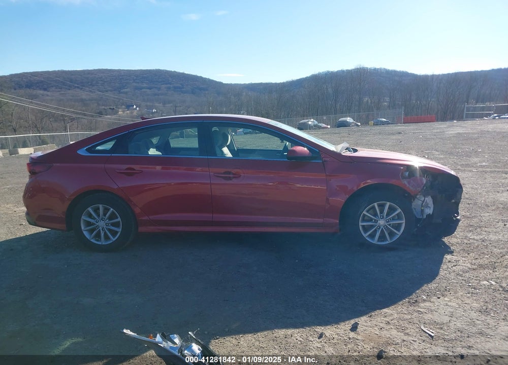 2019 HYUNDAI SONATA VIN: 5NPE24AF6KH759817