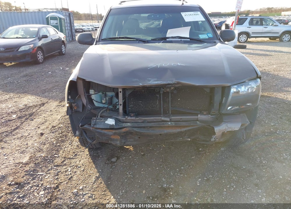 2008 CHEVROLET TRAILBLAZER LT VIN: 1GNDT13S282184182