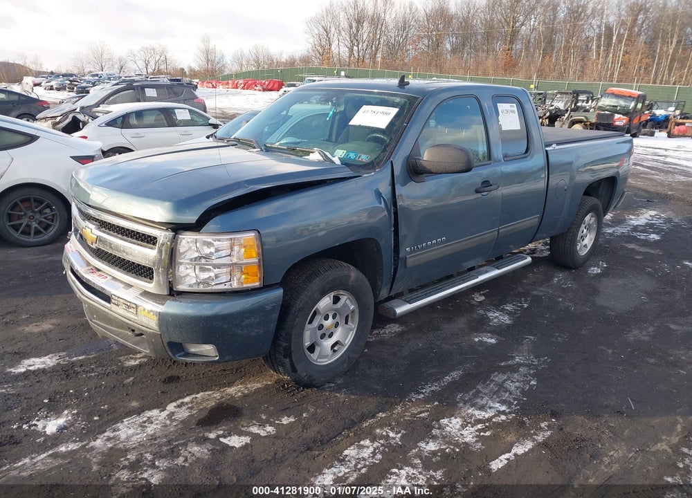 2011 CHEVROLET SILVERADO 1500 LT VIN: 1GCRKSE36BZ360372