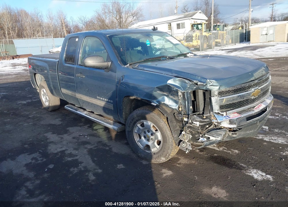 2011 CHEVROLET SILVERADO 1500 LT VIN: 1GCRKSE36BZ360372